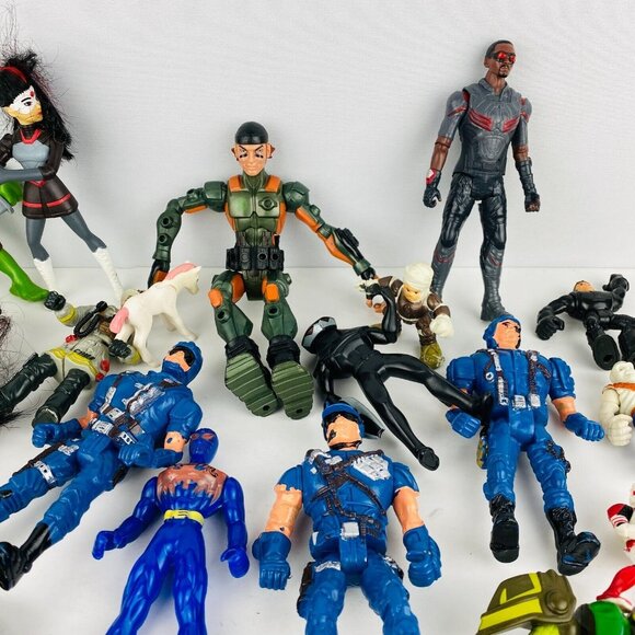 Pretend Play Action & Character Kids Toy Lot FP Star Wars Hasbro Marvel Toys - Picture 3 of 10